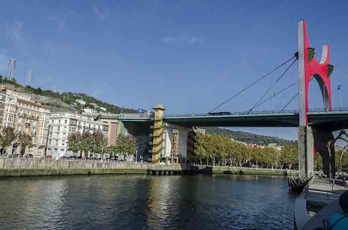 Vizcaya - Bilbao - puente La Salve 1.jpg